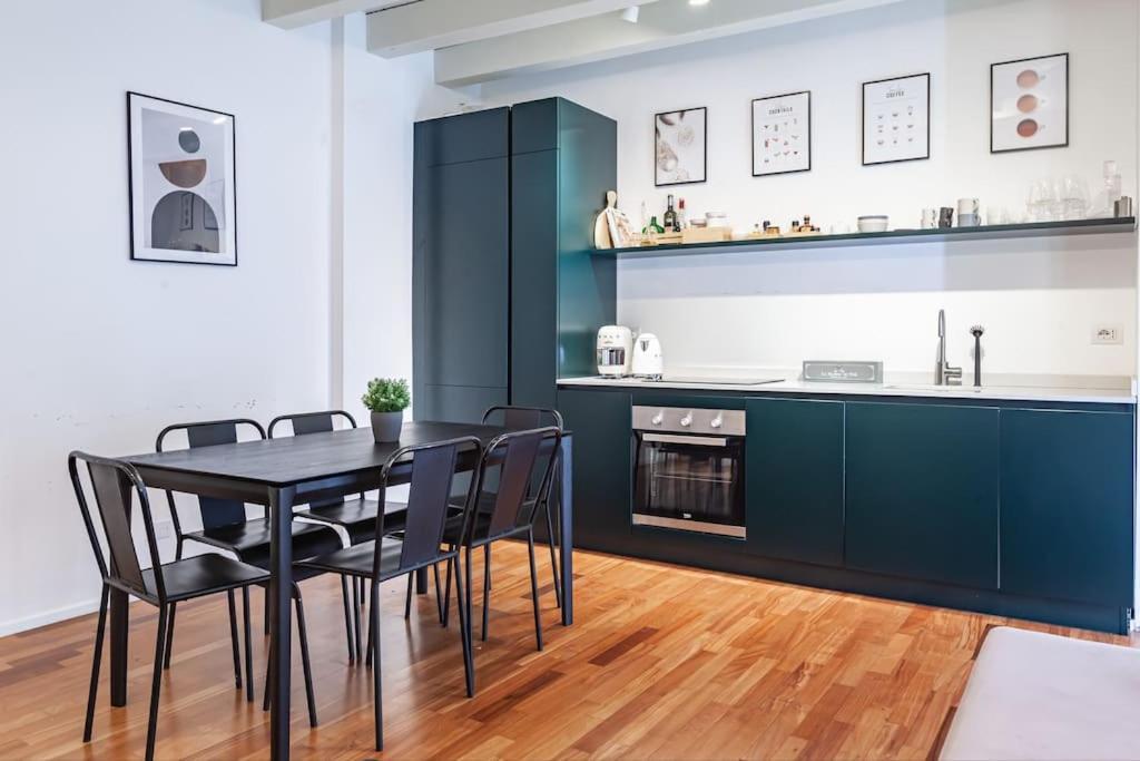 Elegante Loft Su 2 Piani A 5 Minuti Da San Siro Apartment Milan Exterior photo